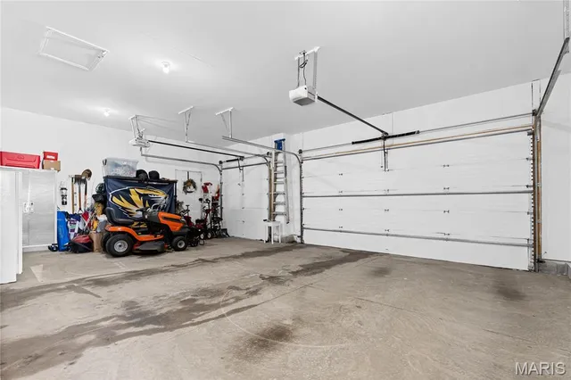 $525,000 | 8009 Tahoe Ridge Lane, Caseyville, IL 62232