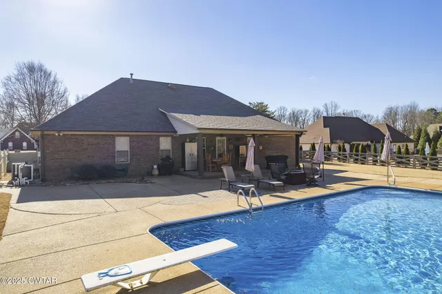 $475,000 | 10 Walter Kee Drive, Medina, TN 38355
