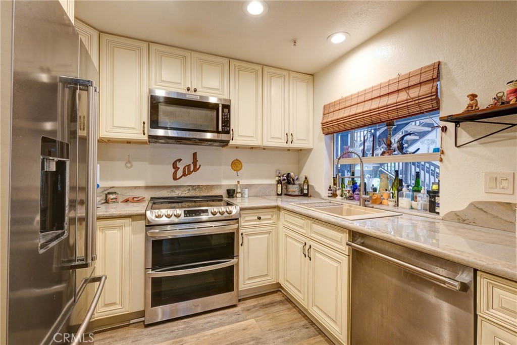 60 Corniche Drive, Unit B Dana Point, CA 92629 - Photo 1 of 18 Kitchen