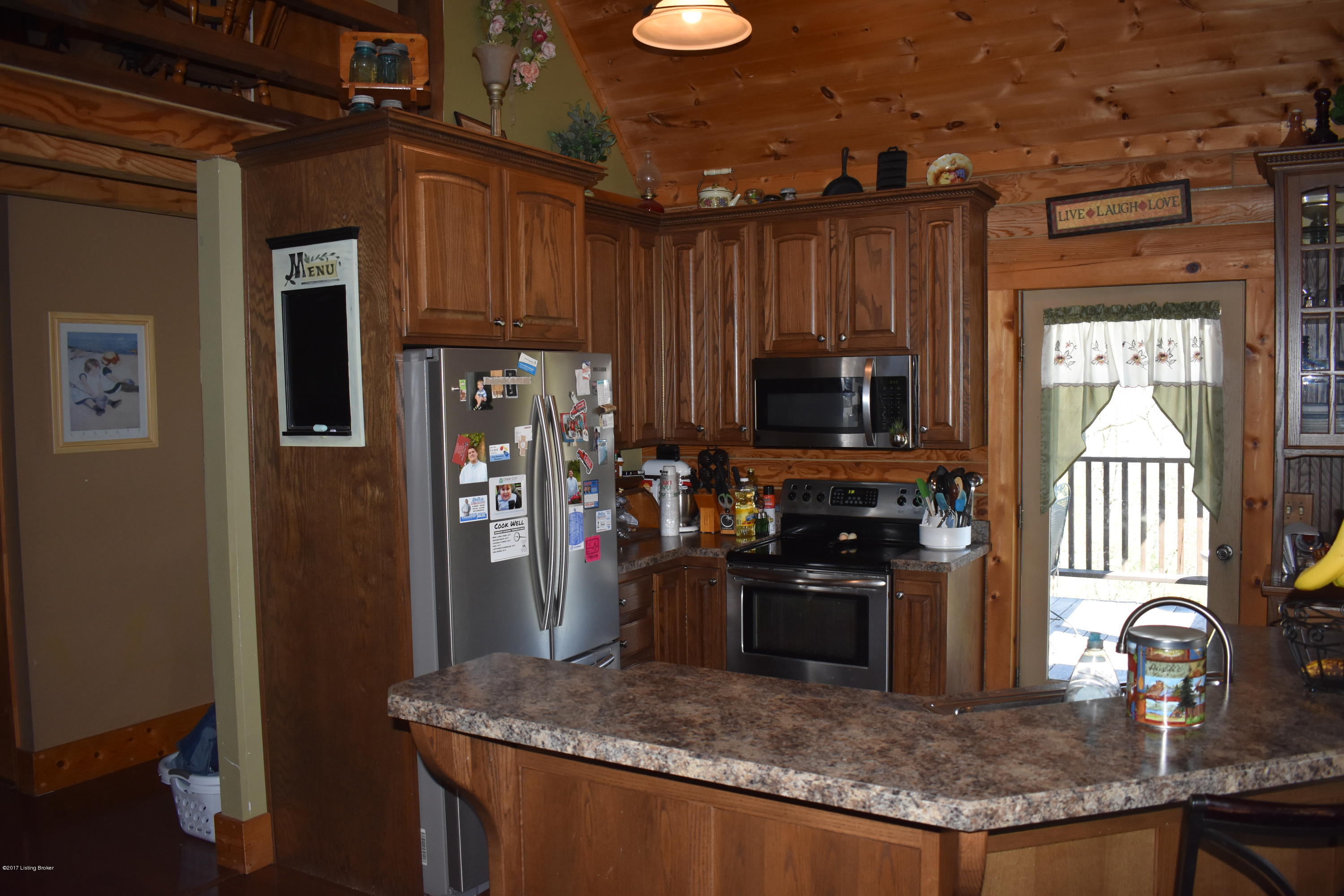678 Travis Road Taylorsville, KY 40071 - Photo 18 of 61 DSC_0225
