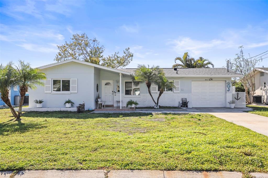 1218 Lazy Lake Road East Dunedin, FL 34698 - Photo 35 of 58