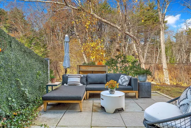 $825,000 | 19 Jericho Road, Unit 19, Weston, MA 02493