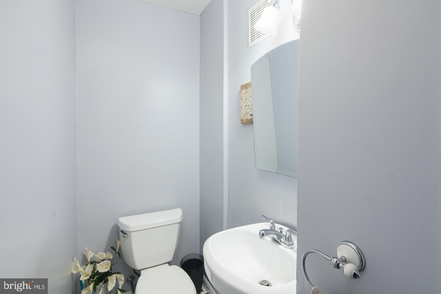 3729 Bellaire Road Philadelphia, PA 19154 - Photo 11 of 22 Gallery Image 11