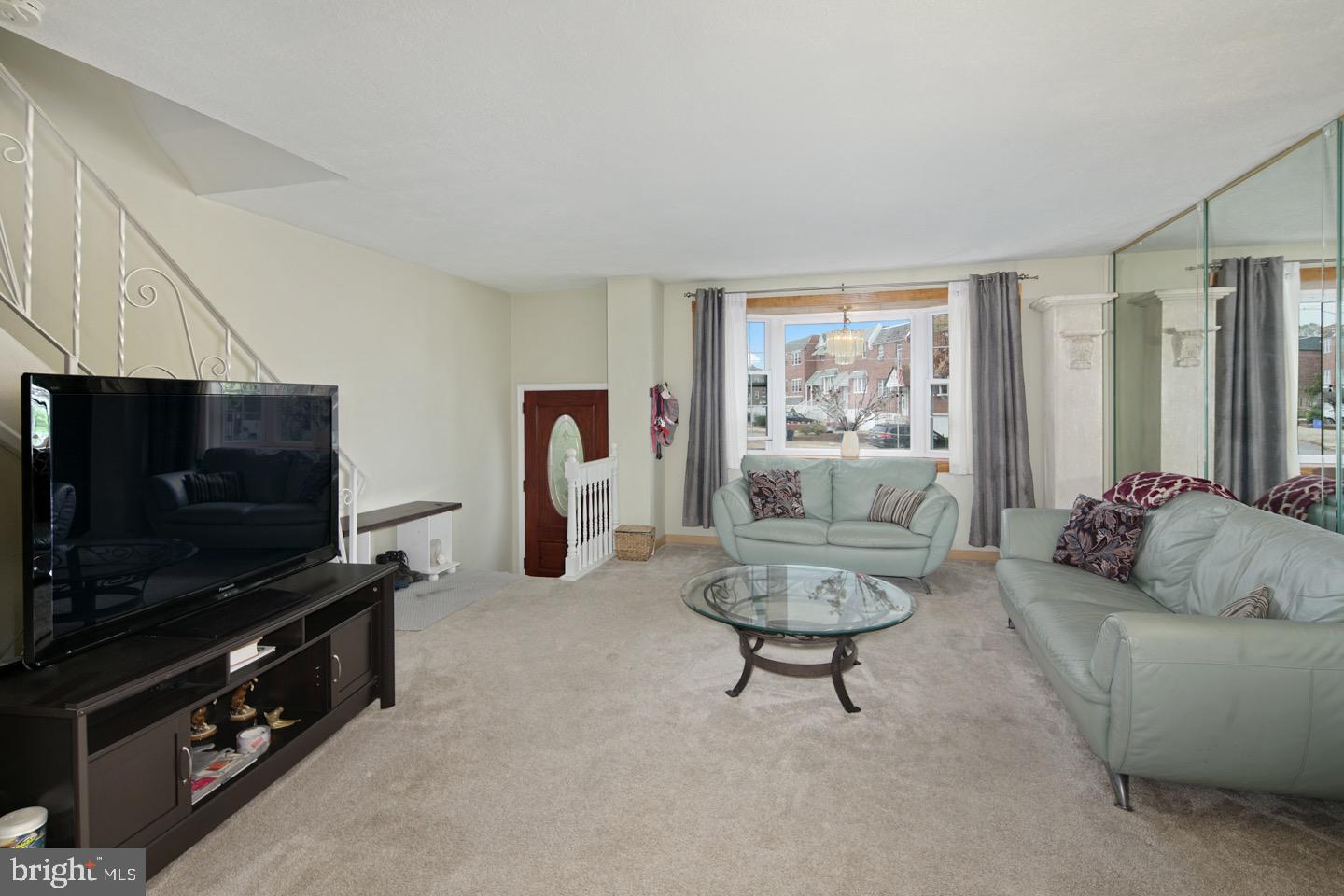 3729 Bellaire Road Philadelphia, PA 19154 - Photo 3 of 22 Gallery Image 3