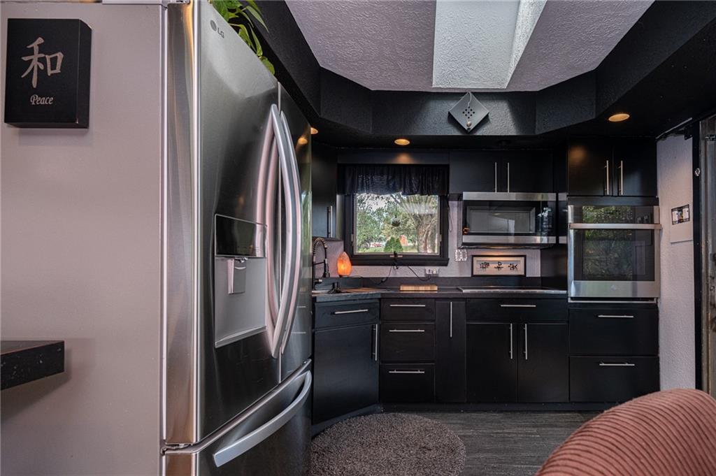 13200 St Clair Drive Irwin, PA 15642 - Photo 11 of 38