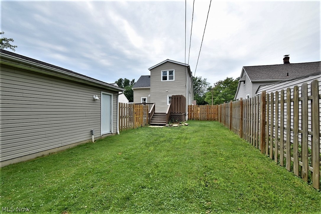 1633 Crestwood Road Cleveland, OH 44124 - Photo 29 of 31 Gallery Image 29