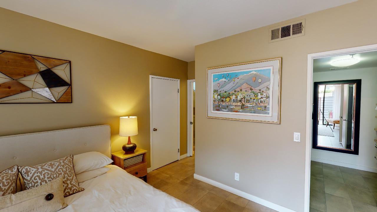 649 East Arenas Road Palm Springs, CA 92262 - Photo 16 of 41 649-E-Arenas-Road-Palm-Springs-CA-92262-