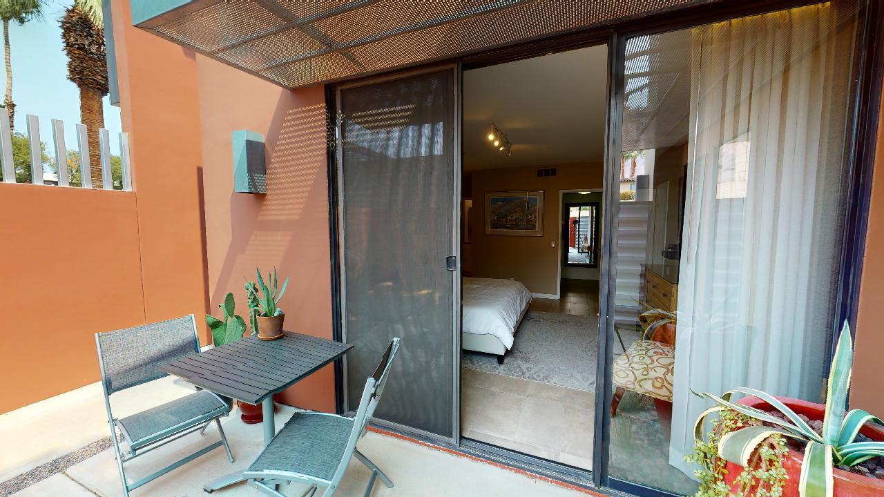 649 East Arenas Road Palm Springs, CA 92262 - Photo 23 of 41 649-E-Arenas-Road-Palm-Springs-CA-92262-