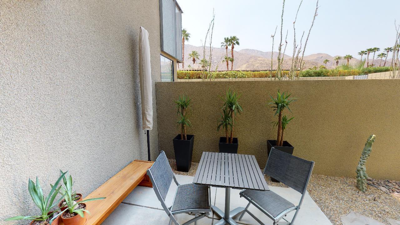 649 East Arenas Road Palm Springs, CA 92262 - Photo 34 of 41 lower enclosed patio