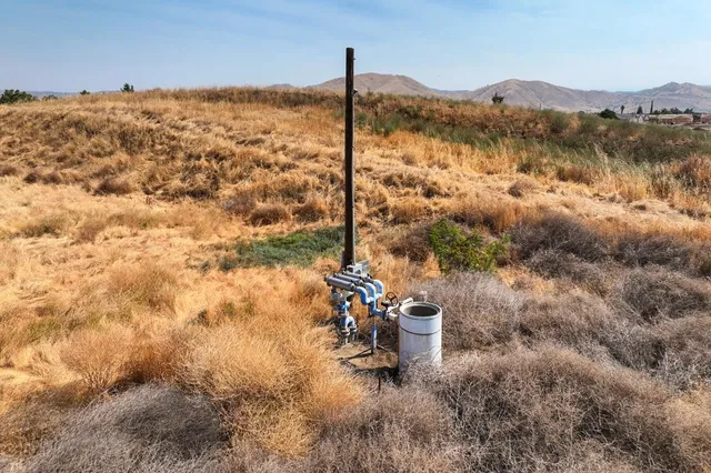 $1,250,000 | 709 West Naranjo Boulevard, Woodlake, CA 93286