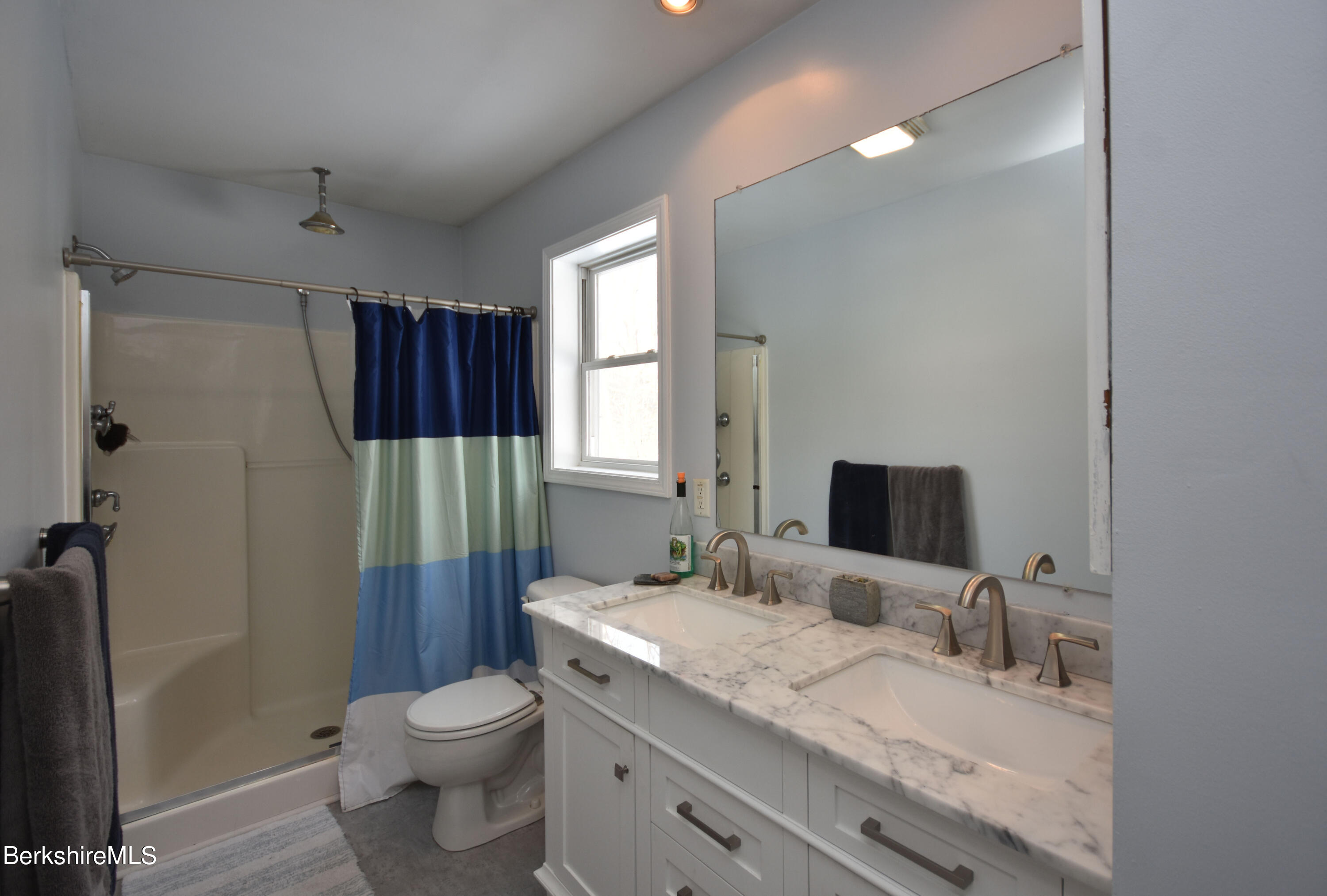 1474 County Road Sheffield, MA 01230 - Photo 20 of 61 Primary Bath