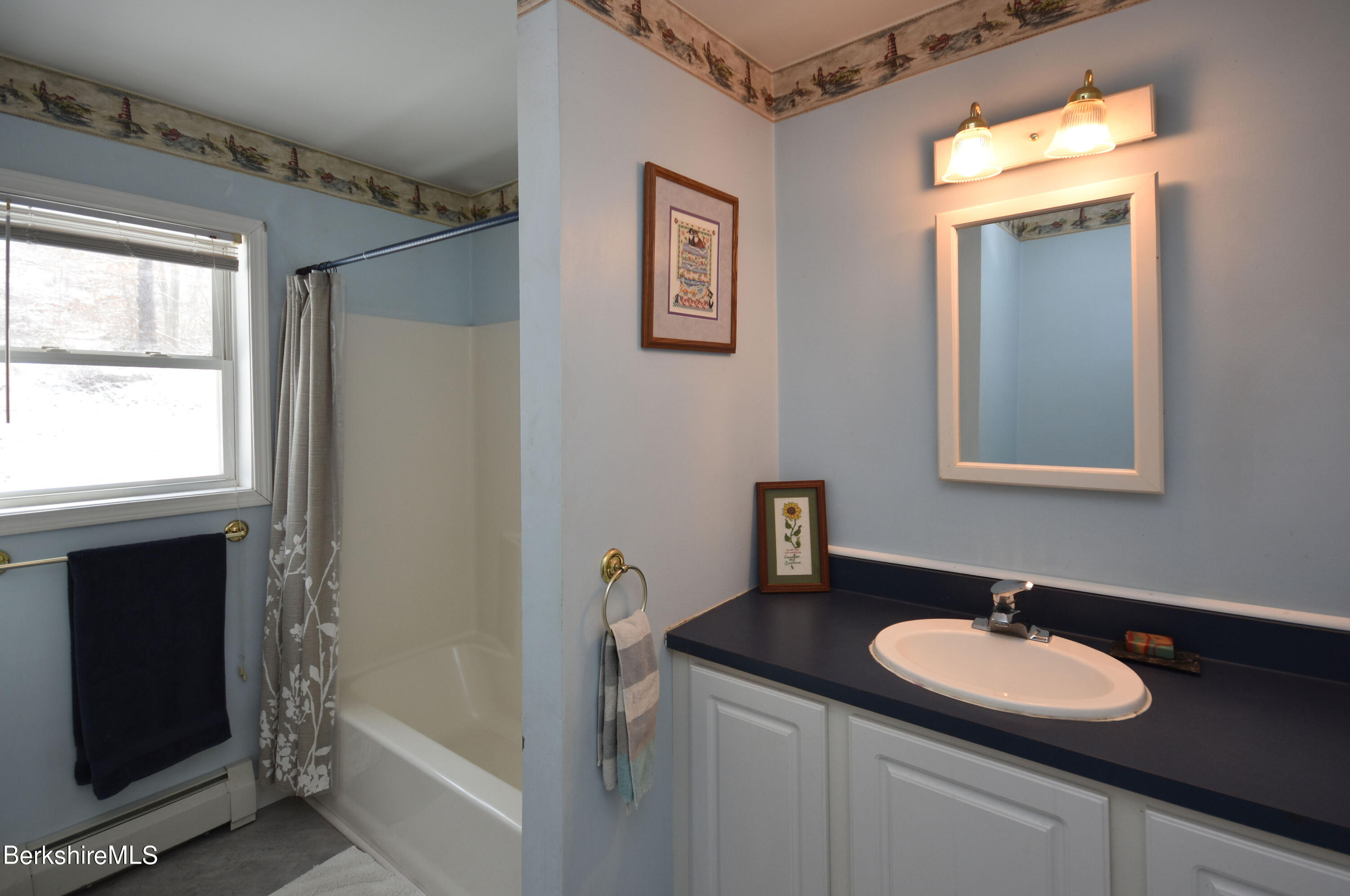 1474 County Road Sheffield, MA 01230 - Photo 24 of 61 Full Bath/1st FL