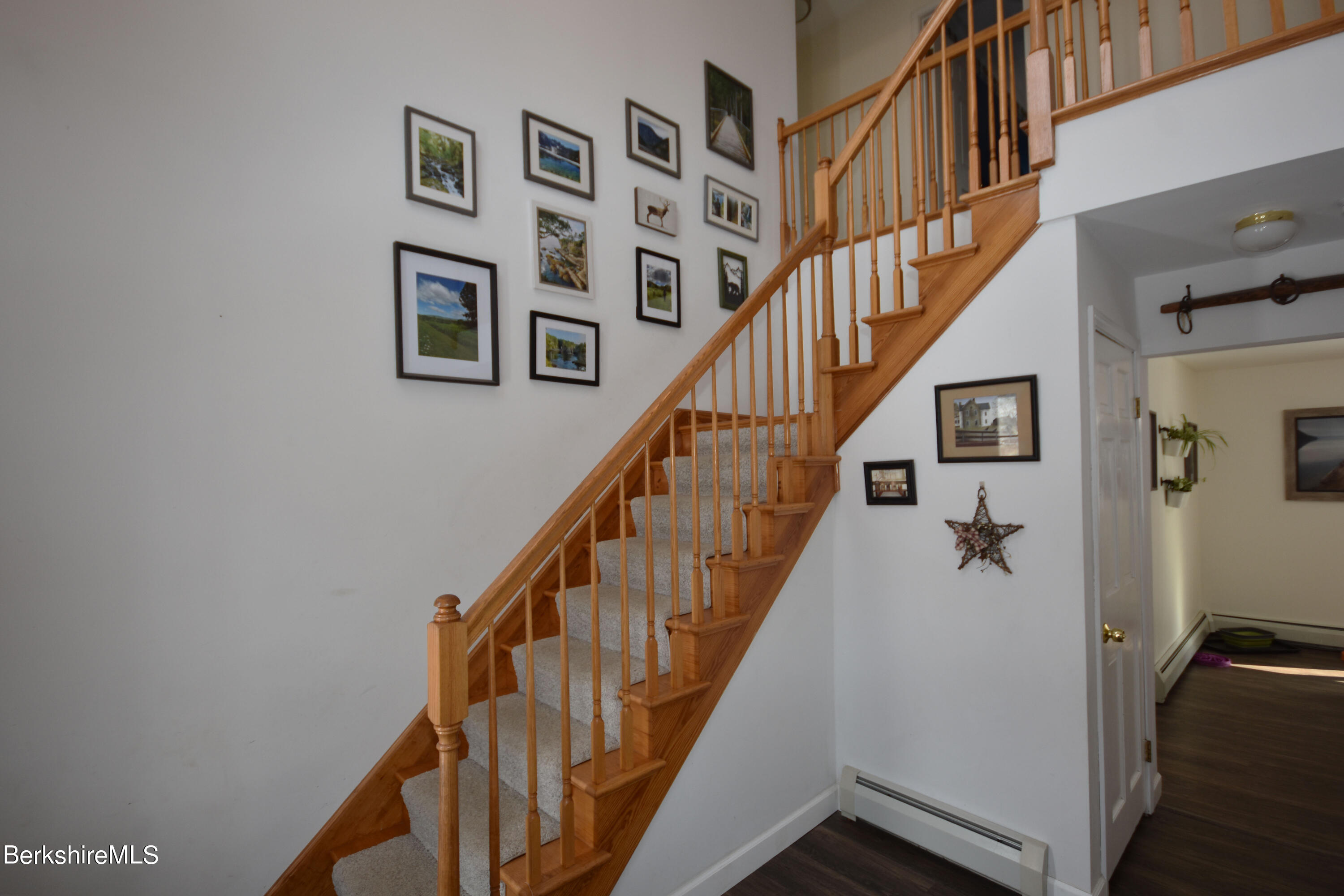 1474 County Road Sheffield, MA 01230 - Photo 27 of 61 Stair