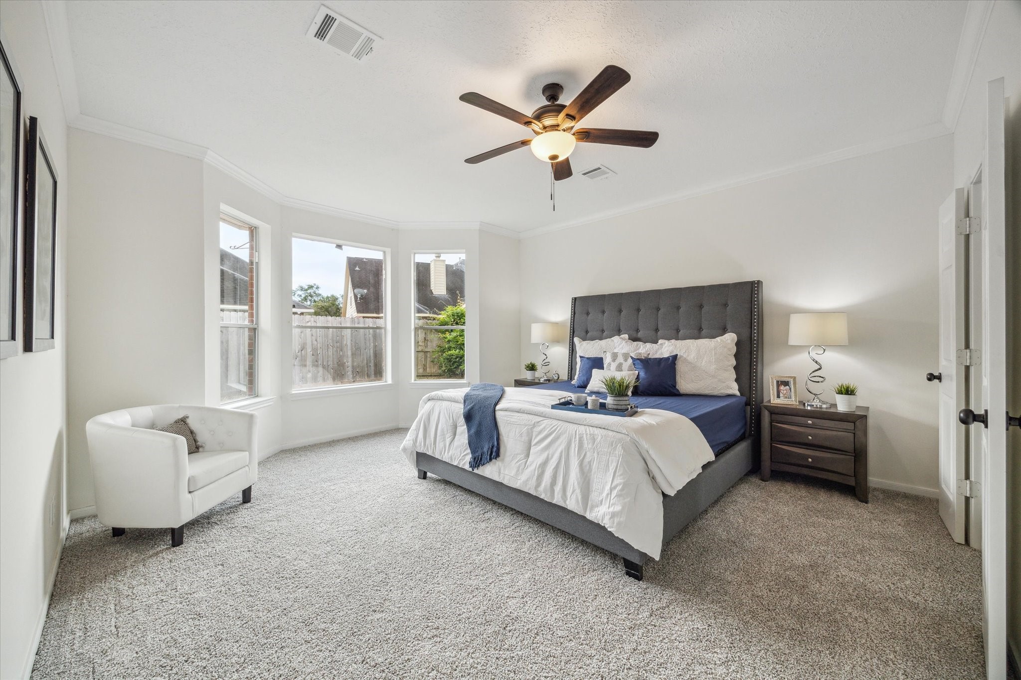 25403 Myrtle Springs Spring, TX 77373 - Photo 9 of 16 a bed room with a bed and a couch