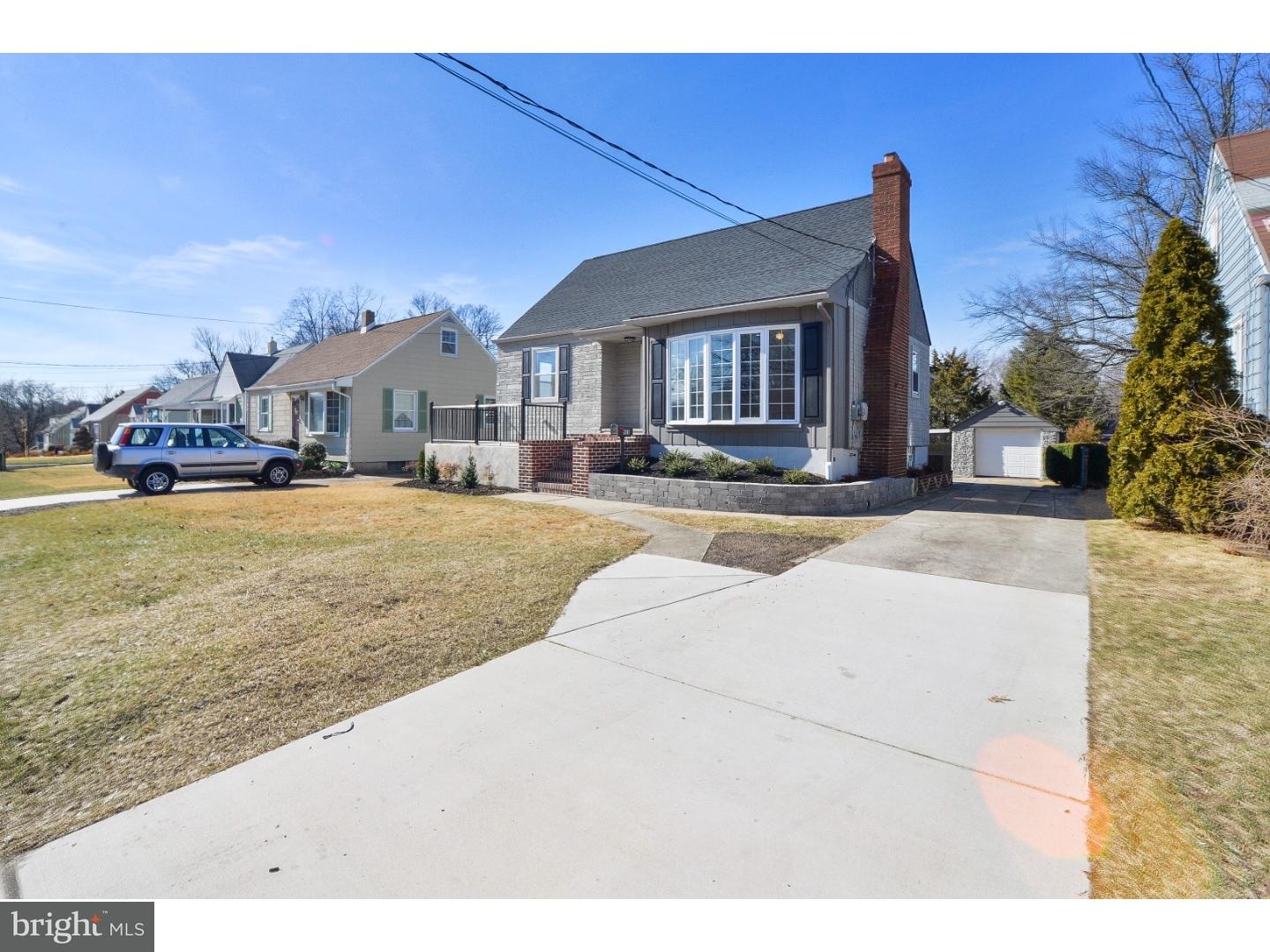921 Clements Bridge Road Barrington, NJ 08007 - Photo 3 of 19 Exterior Front