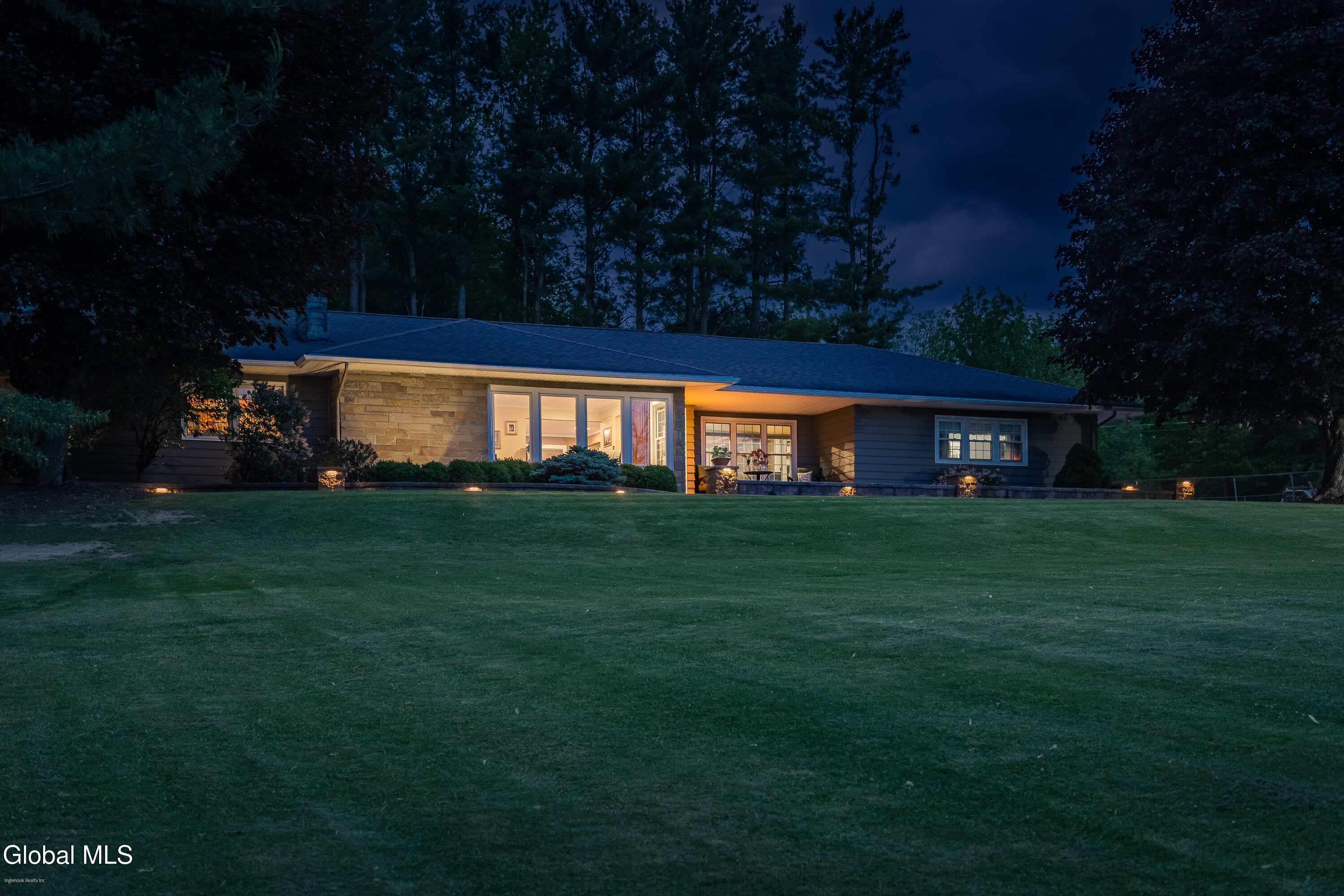 109 Golf Course Road Amsterdam, NY 12010 - Photo 15 of 76 address-city-NY-58