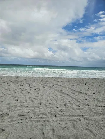 $1,900 | 1780 Palm Cove Boulevard, Unit 6202, Delray Beach, FL 33445