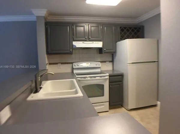 $1,900 | 1780 Palm Cove Boulevard, Unit 6202, Delray Beach, FL 33445