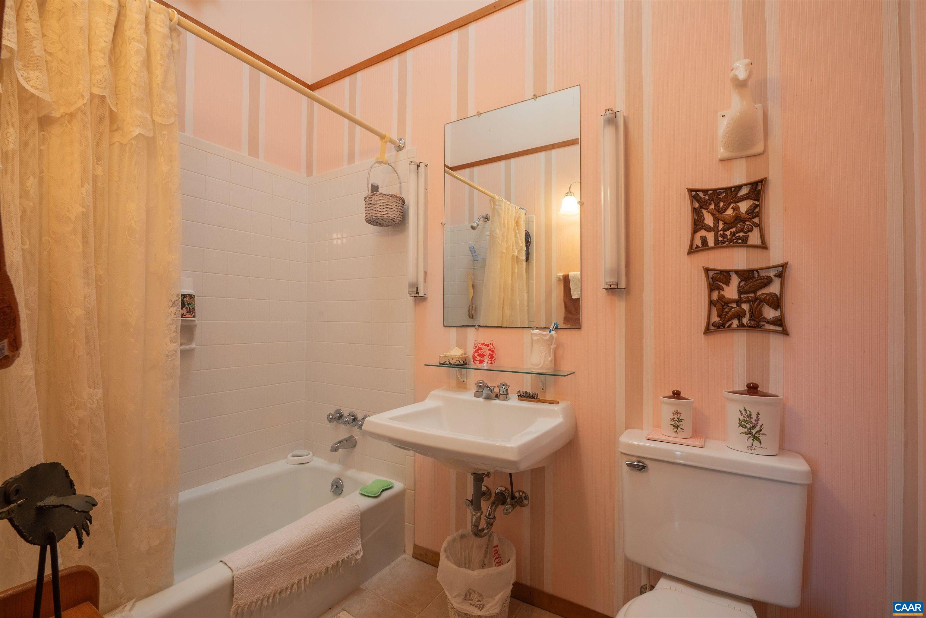 329 Graves Road Madison, VA 22727 - Photo 19 of 24 Gallery Image 19