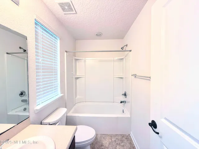 $3,900 | 102 Ann Scott Drive, St. Johns, FL 32259