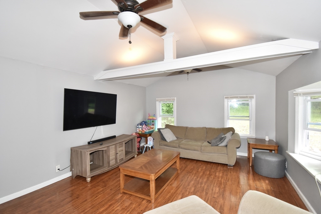 338 Wilbraham Road Hampden, MA 01036 - Photo 17 of 39