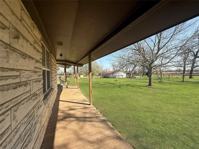 $599,000 | 1401 Farm To Market Road 112, Lexington, TX 78947