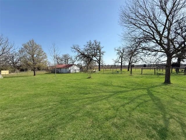 $599,000 | 1401 Farm To Market Road 112, Lexington, TX 78947