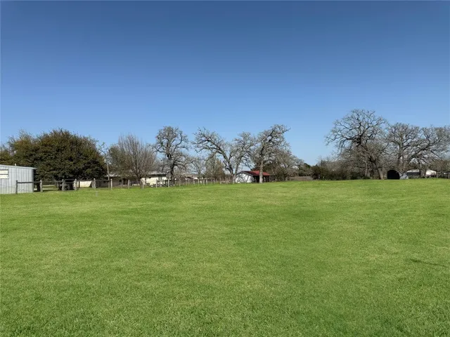 $599,000 | 1401 Farm To Market Road 112, Lexington, TX 78947