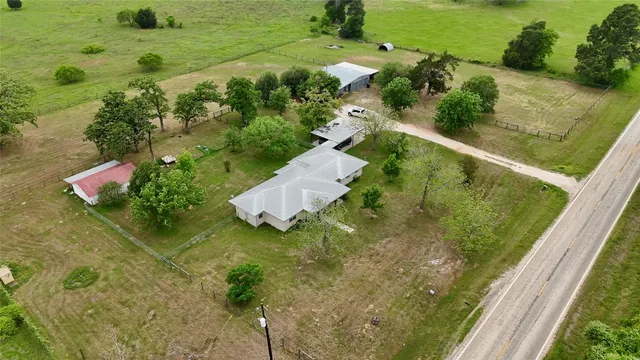 $599,000 | 1401 Farm To Market Road 112, Lexington, TX 78947