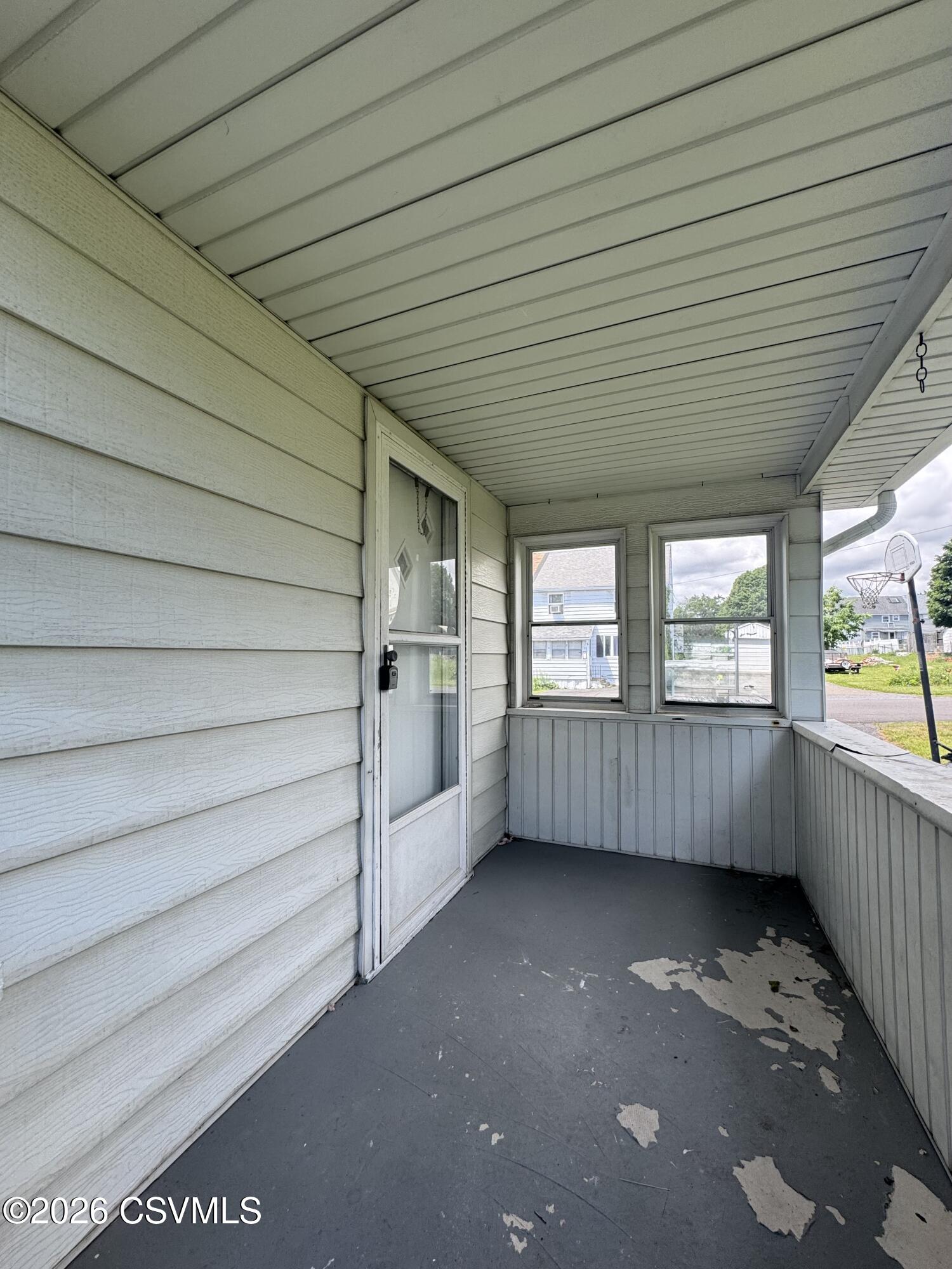 75 3rd Street Oneida, PA 18202 - Photo 3 of 16
