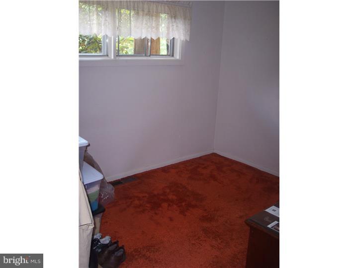 906 Pembroke Road Jenkintown, PA 19046 - Photo 13 of 21 Bedroom 3
