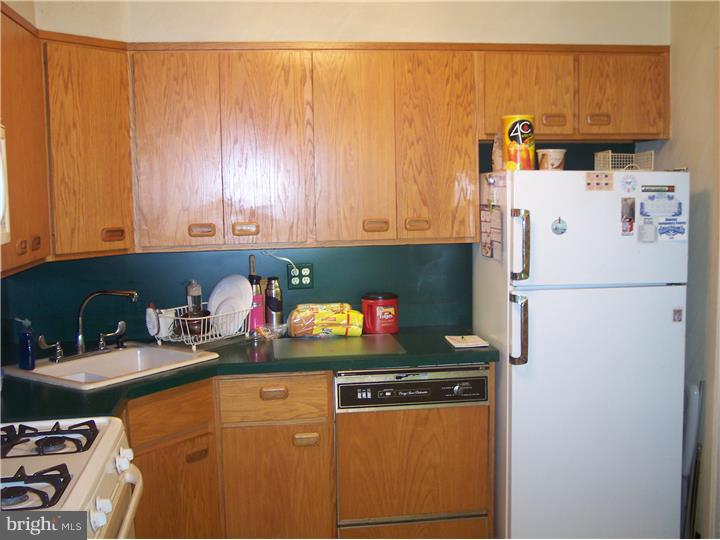 906 Pembroke Road Jenkintown, PA 19046 - Photo 7 of 21