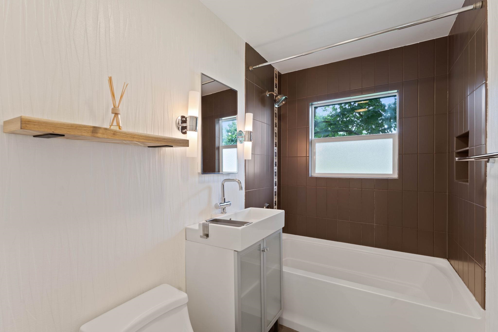 1109 North Bates Road Spokane Valley, WA 99206 - Photo 15 of 21 Gallery Image 15