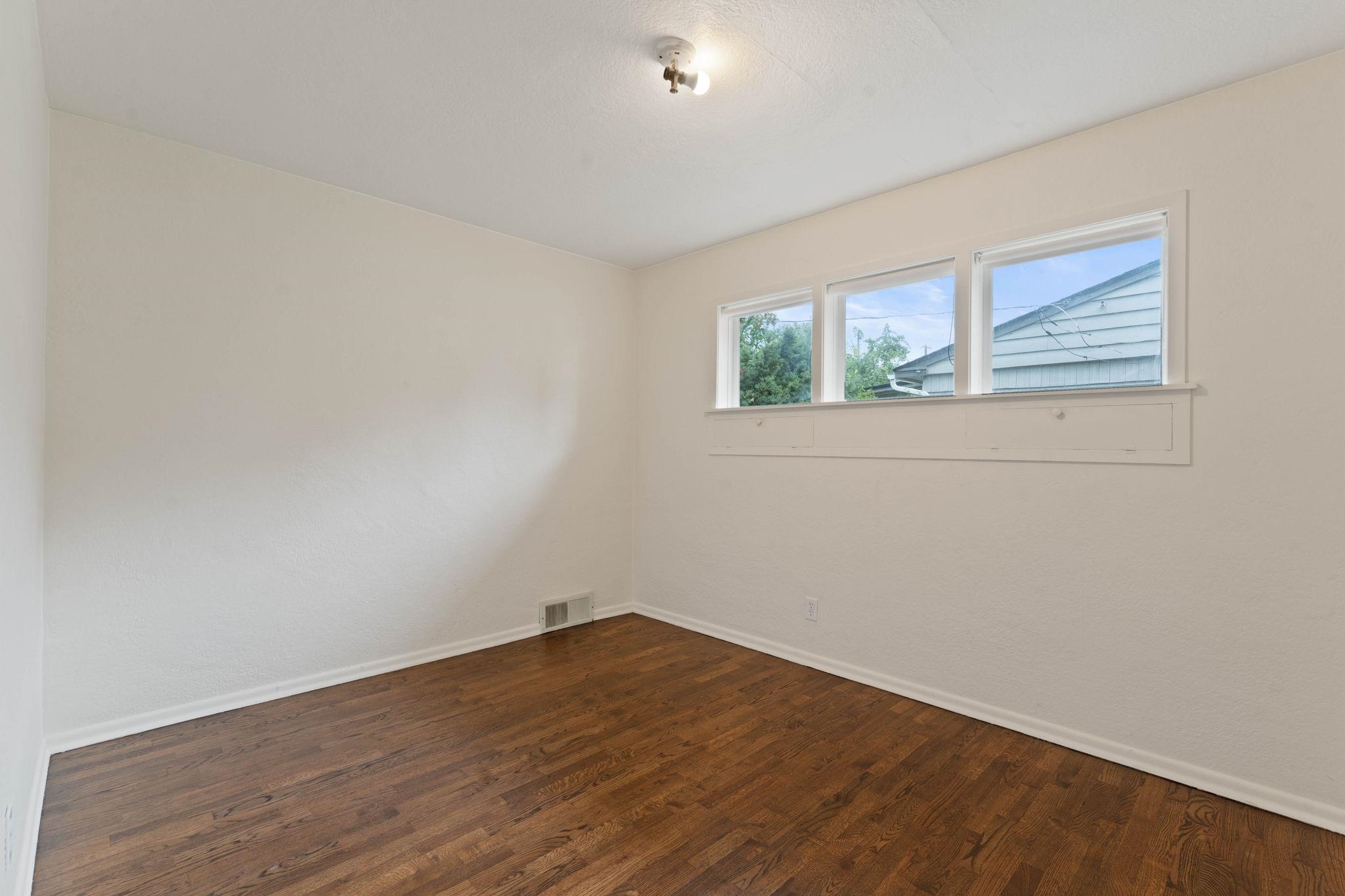 1109 North Bates Road Spokane Valley, WA 99206 - Photo 16 of 21 Gallery Image 16