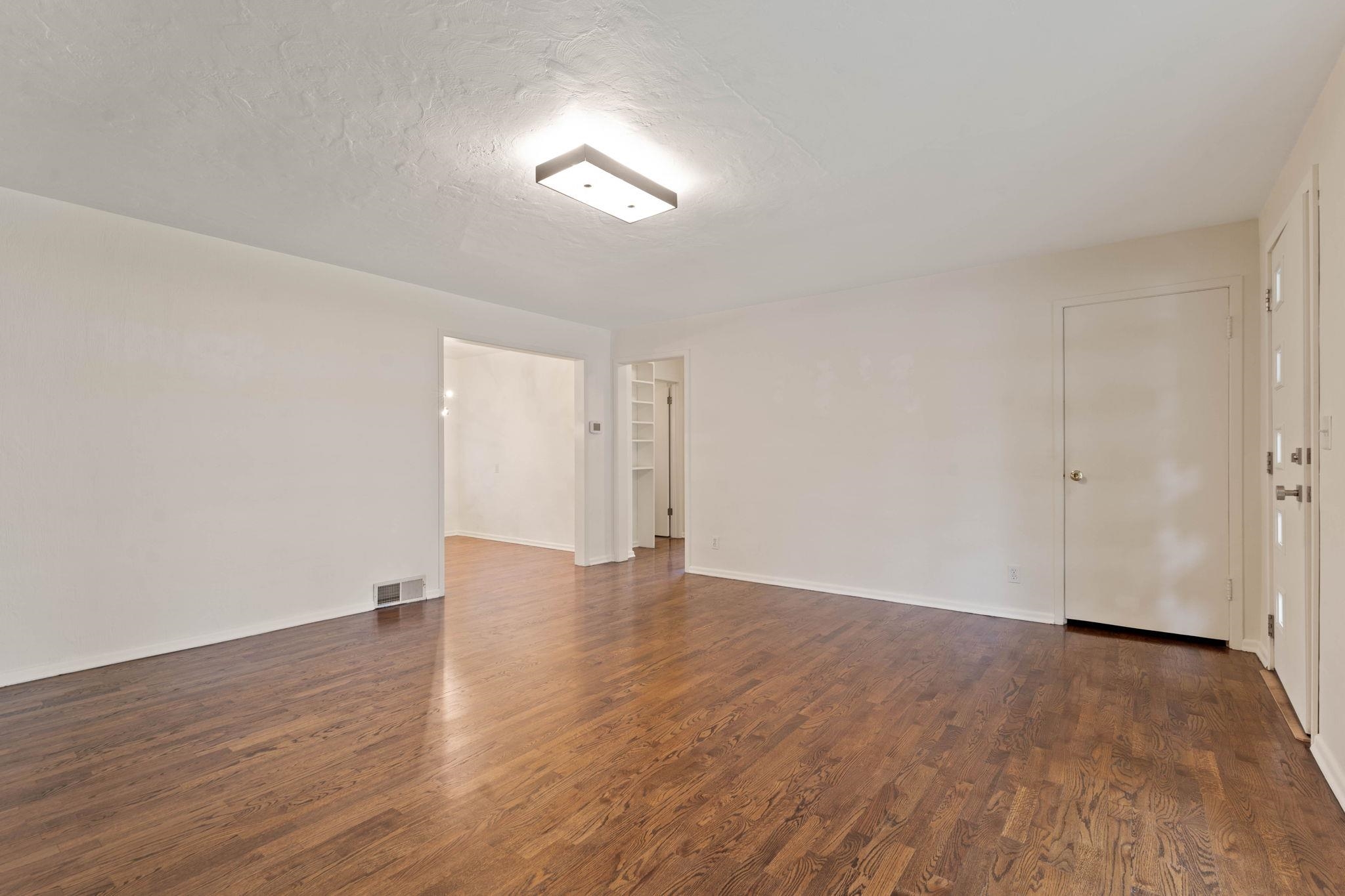 1109 North Bates Road Spokane Valley, WA 99206 - Photo 6 of 21 Gallery Image 6