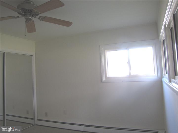 18 Tinder Road Levittown, PA 19056 - Photo 17 of 25
