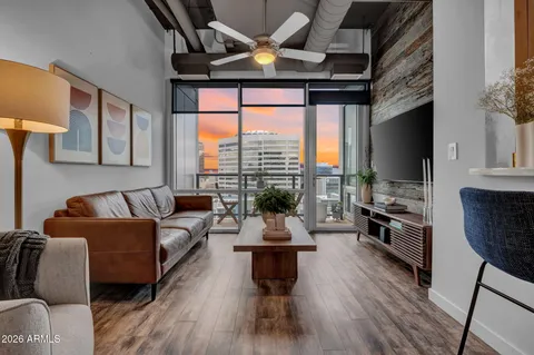 $475,000 | 1 East Lexington Avenue, Unit 1001, Phoenix, AZ 85012