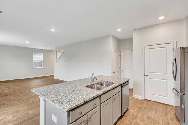 $2,350 | 575 Wayton Circle, Moncks Corner, SC 29461