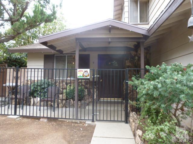 917 Appleton Road Simi Valley, CA 93065 - Photo 2 of 14 a front view of house yard and porch