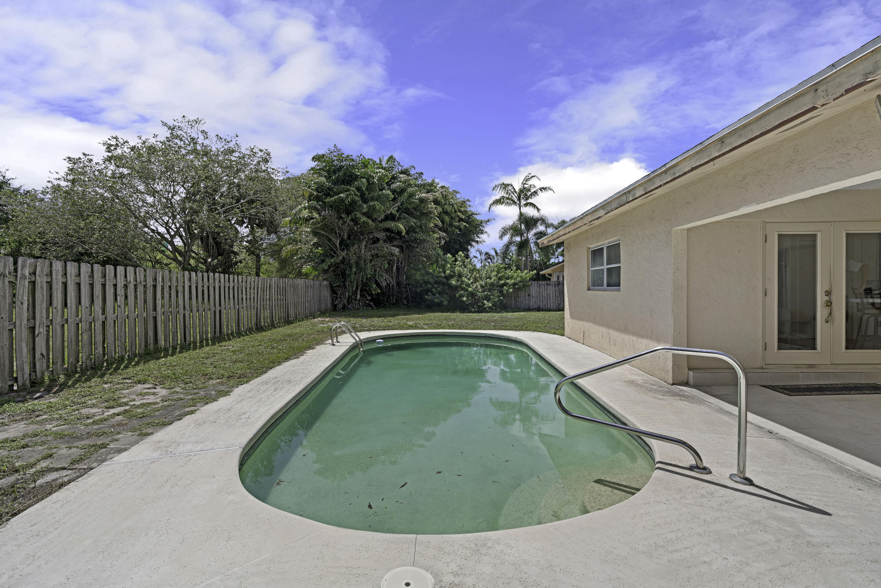 1700 Southwest 9th Street Boca Raton, FL 33486 - Photo 3 of 22 Pool
