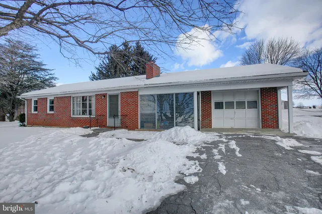 $265,000 | 13339 Buchanan Trail West, Mercersburg, PA 17236