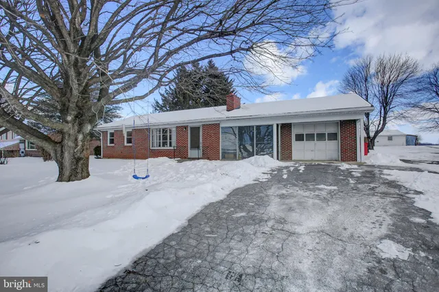 $265,000 | 13339 Buchanan Trail West, Mercersburg, PA 17236