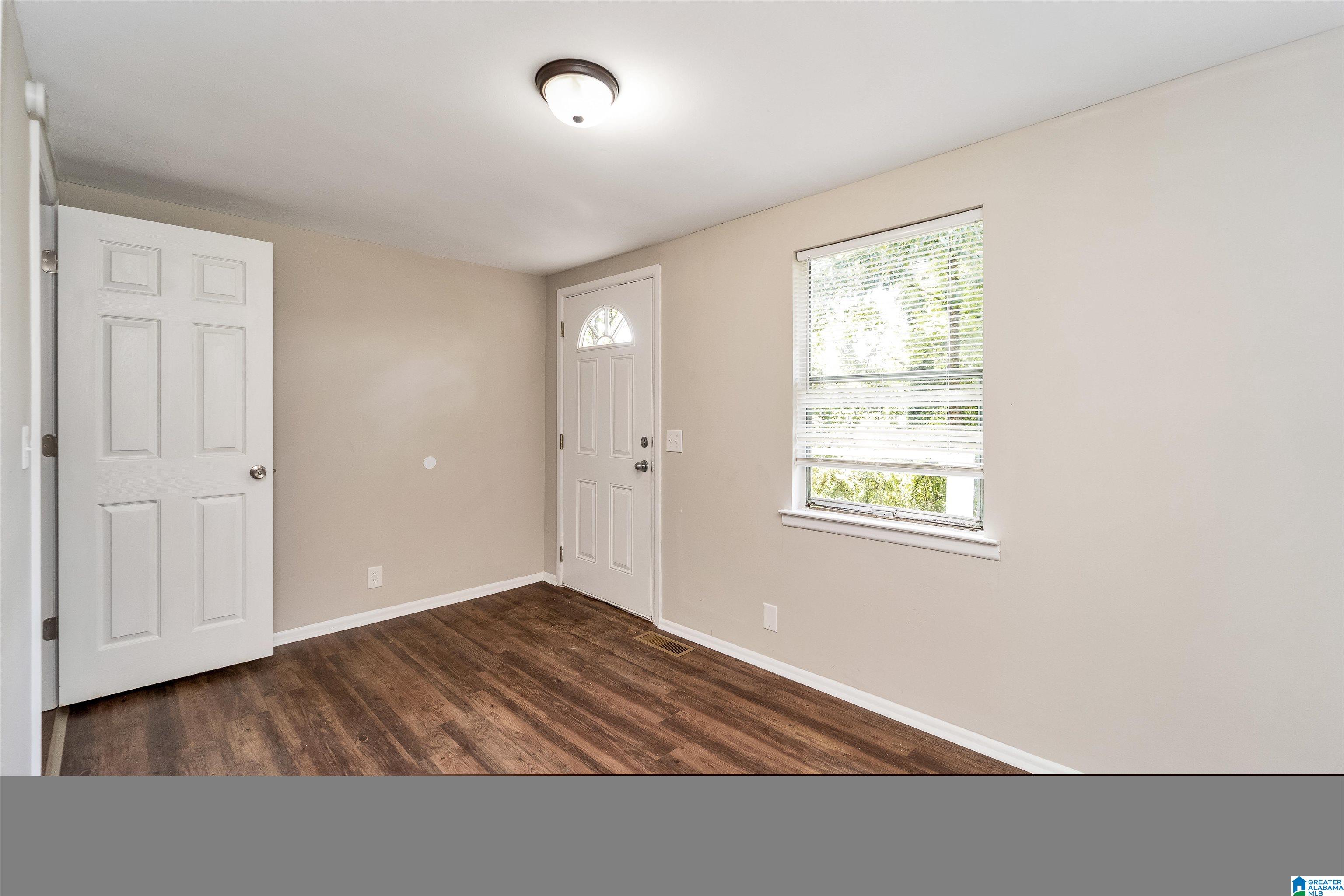 665 Hagbush Road Birmingham, AL 35210 - Photo 12 of 31