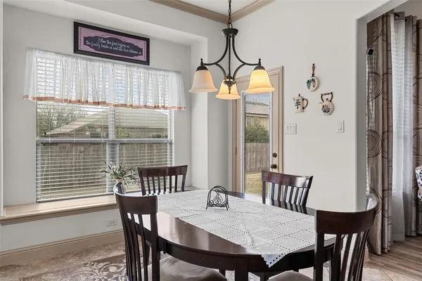 $325,000 | 211 Chinaberry Trail, Forney, TX 75126
