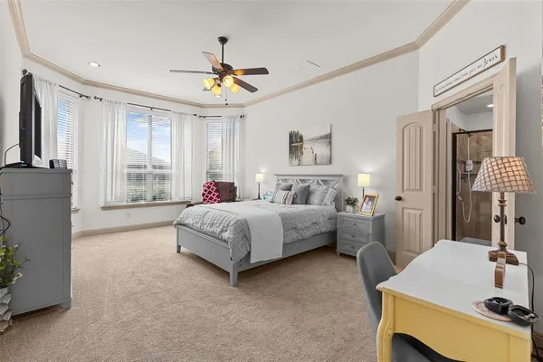 $325,000 | 211 Chinaberry Trail, Forney, TX 75126