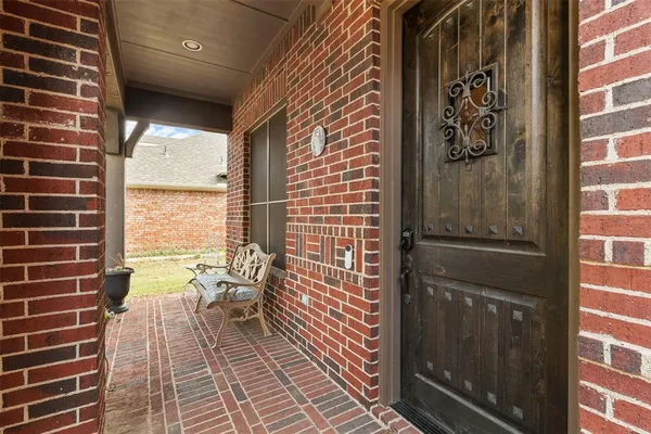 $325,000 | 211 Chinaberry Trail, Forney, TX 75126