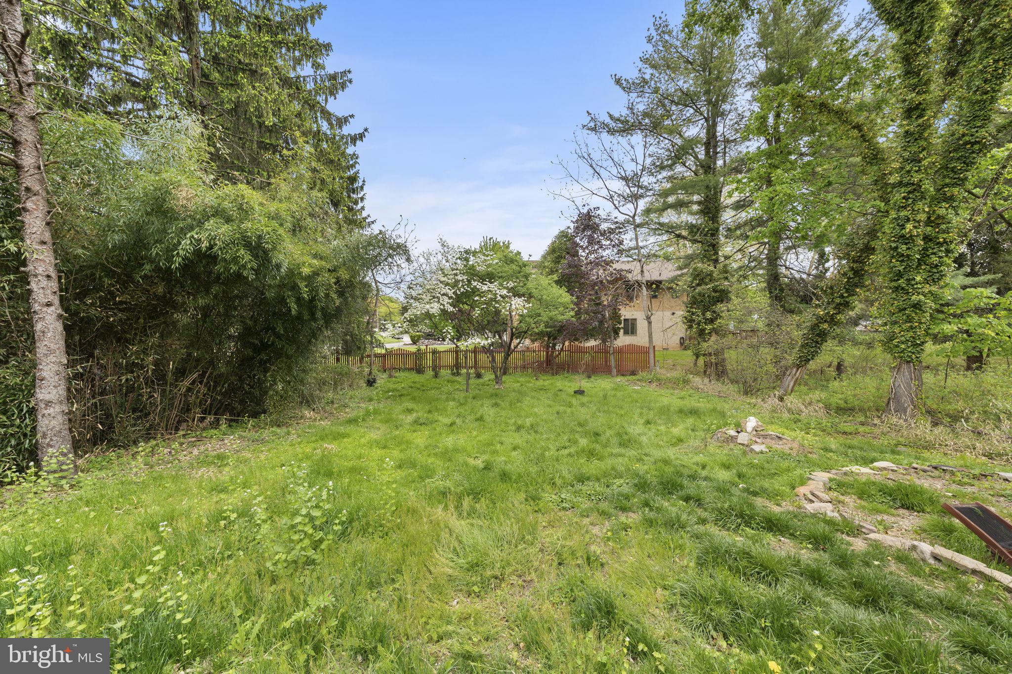 2549 Church Road Glenside, PA 19038 - Photo 39 of 40 Lush green oasis awaits your vision.