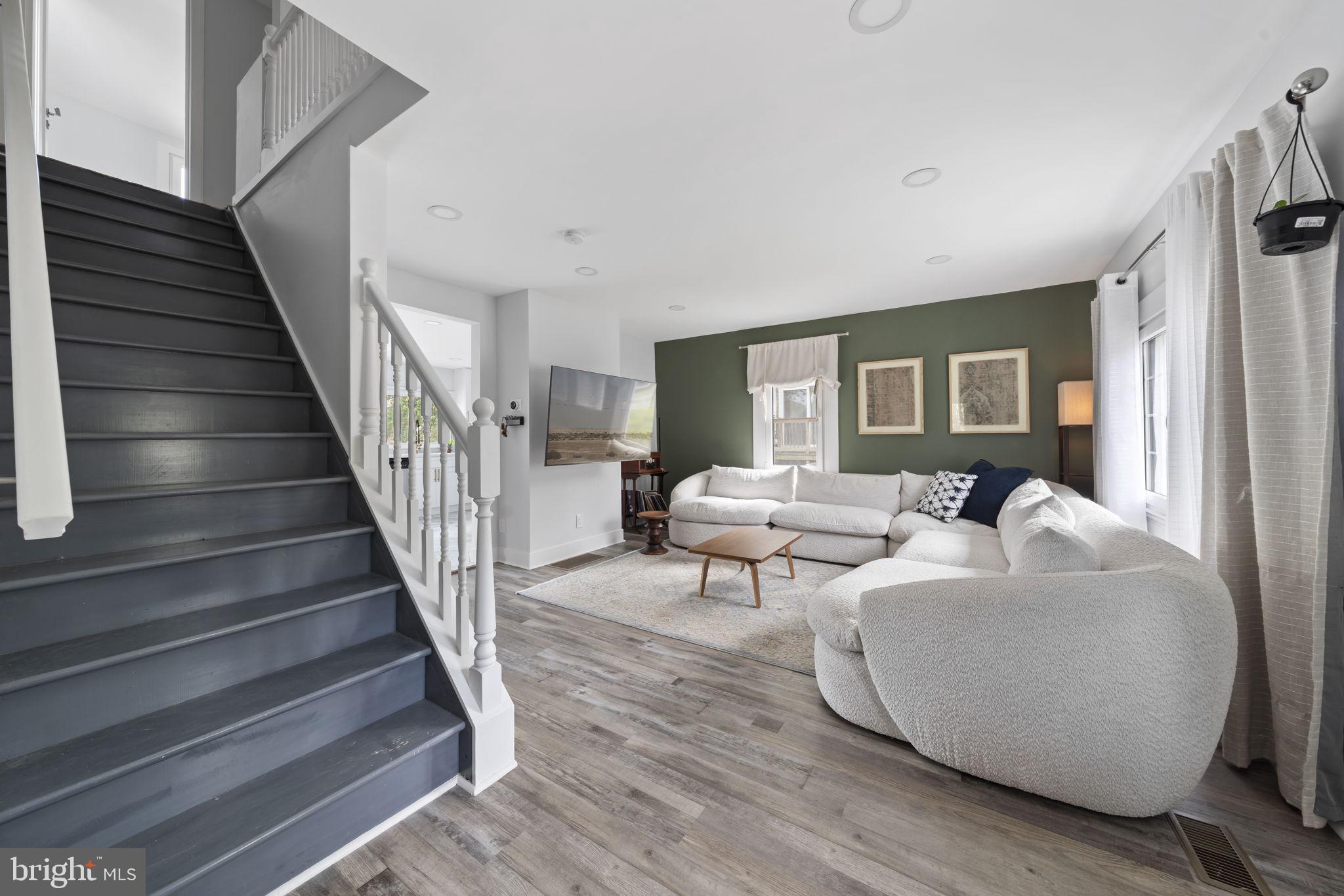 2549 Church Road Glenside, PA 19038 - Photo 4 of 40 Modern elegance meets cozy comfort.