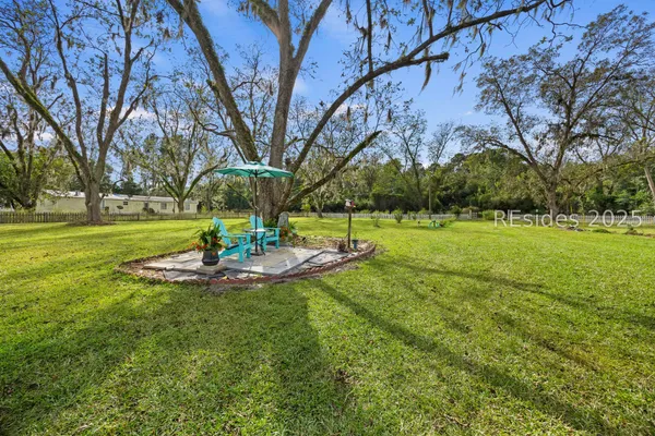 $299,900 | 196 Country Craft Road, Estill, SC 29918