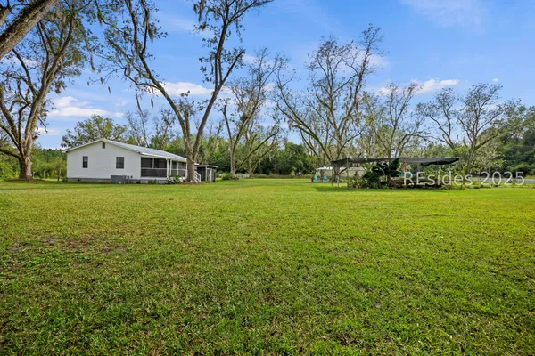 $299,900 | 196 Country Craft Road, Estill, SC 29918